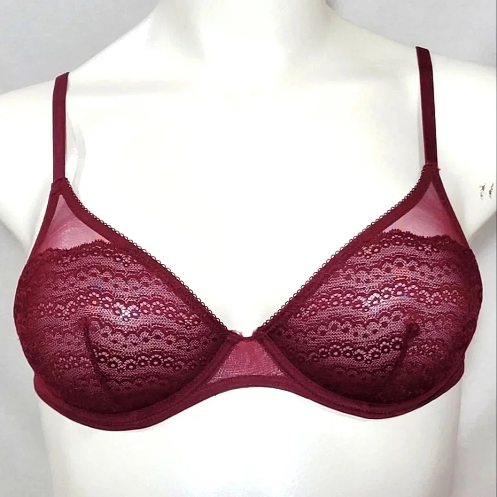 32A Xhilaration Unlined T-Shirt Lace Underwire Bra Boysenberry Red‎ New with Tag